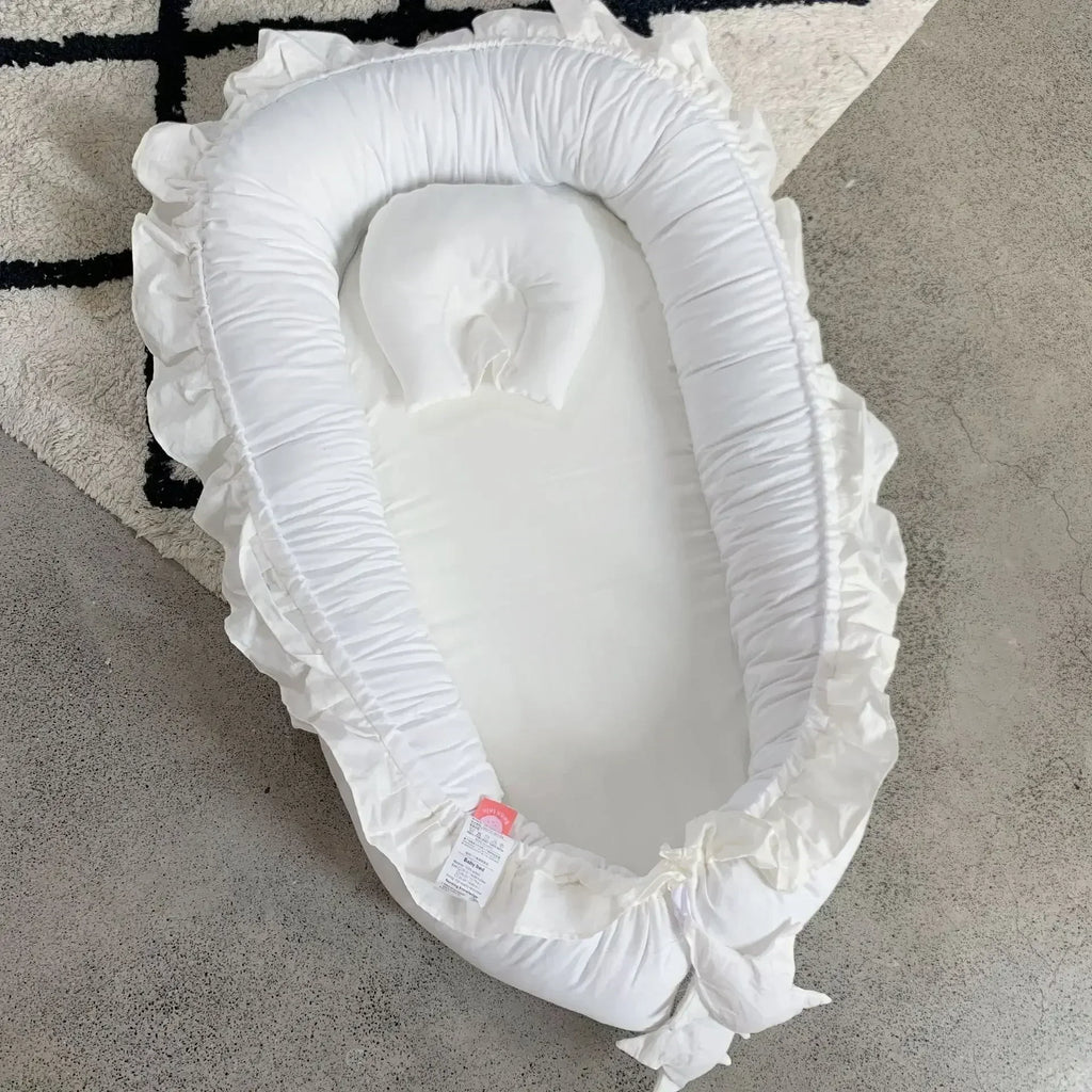 Tragbares Babybett – Abnehmbares Schlafnest  mit Baumwollmatratze und Kissen