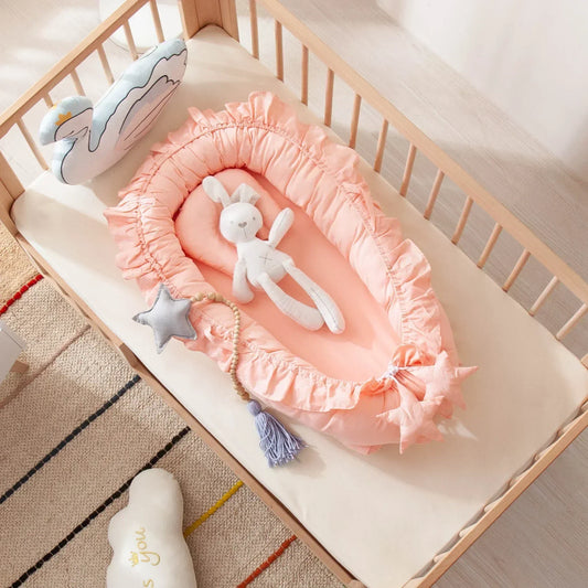 Tragbares Babybett – Abnehmbares Schlafnest  mit Baumwollmatratze und Kissen